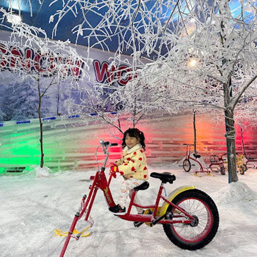 Galeri First Frozen Kingdom (6)